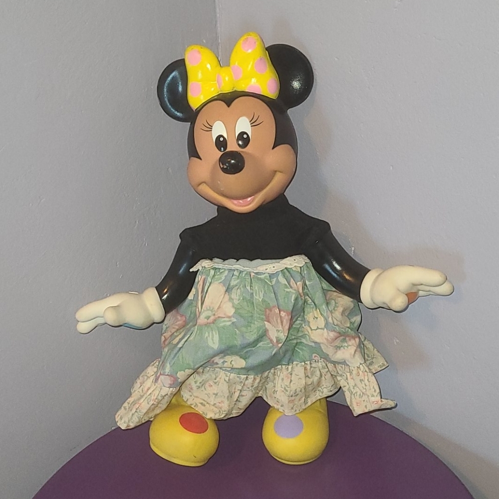 Vintage Minnie Mouse